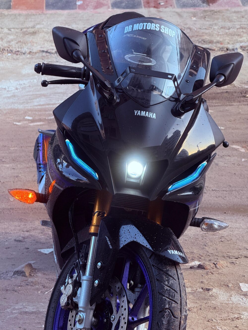 Yamaha R15-M Carbon Indonesian  2025 - Image 6