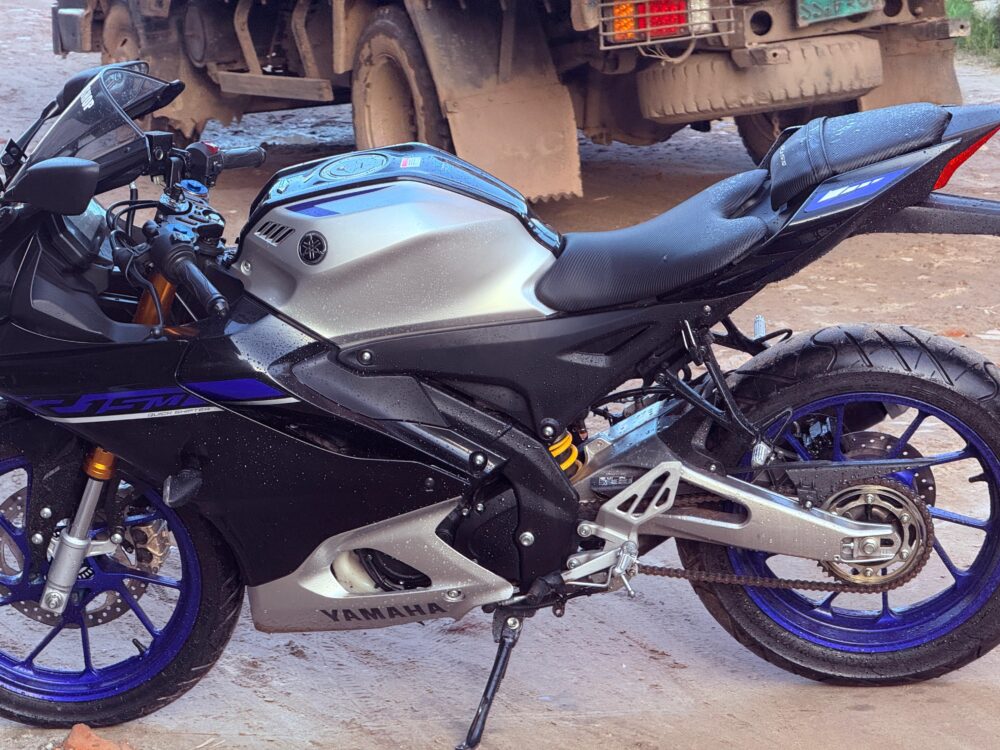 Yamaha R15-M Carbon Indonesian  2025 - Image 7