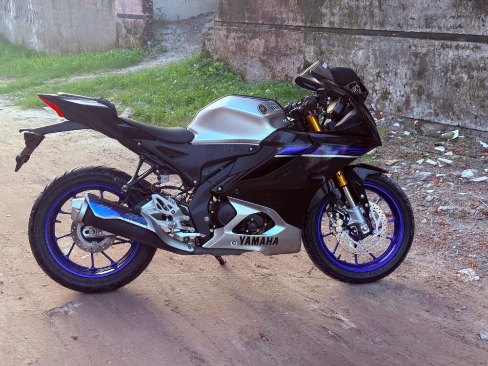 Yamaha R15-M Carbon Indonesian  2025 - Image 3
